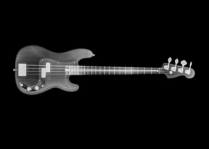 Base Guitar under x ray