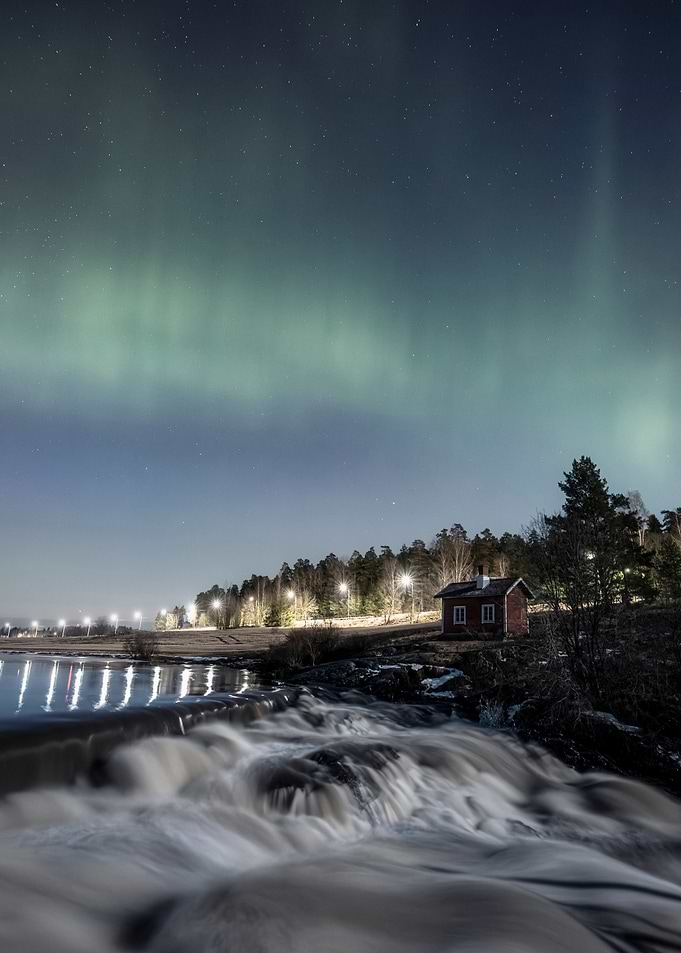 Nautela Rapids Auroras