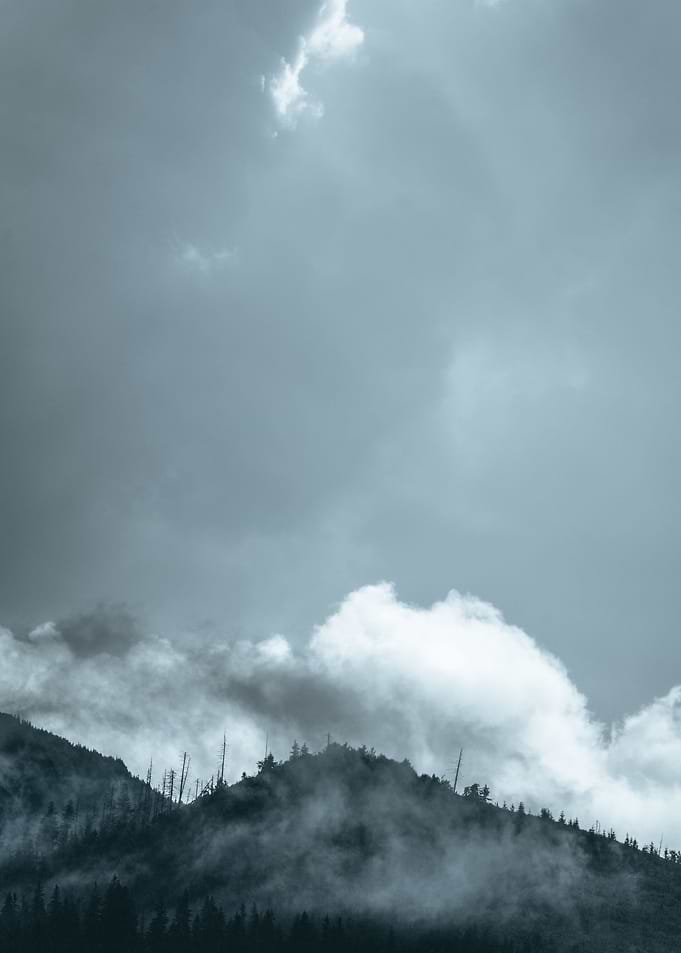White cloud over the mount