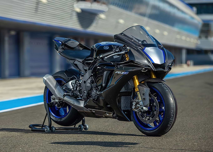 Yamaha R1M