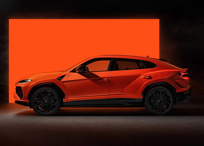 Lamborghini Urus SE car