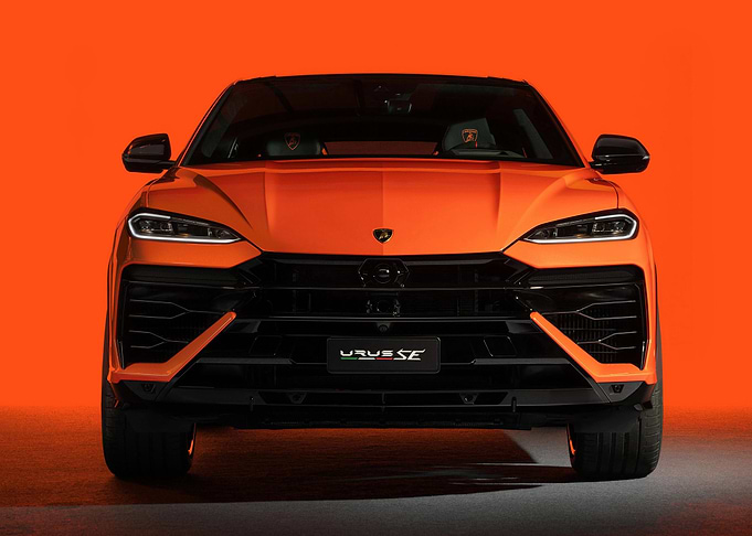 Lamborghini Urus SE car