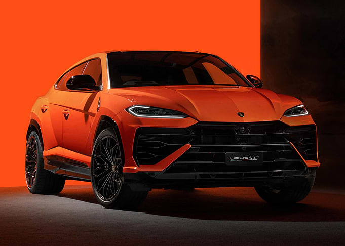 Lamborghini Urus SE 2025