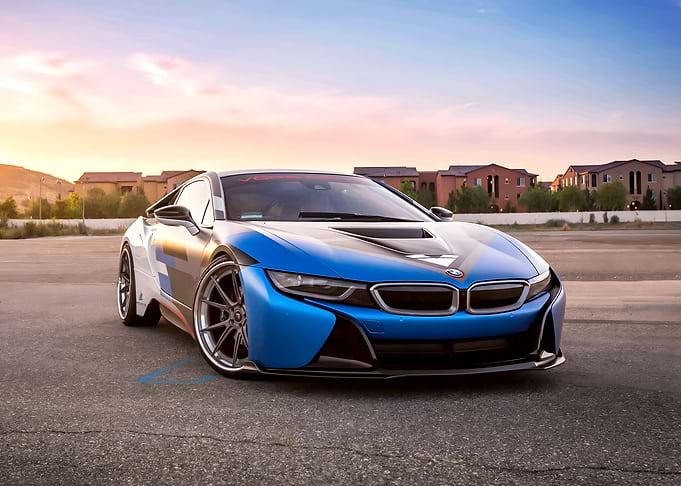 BMW i8