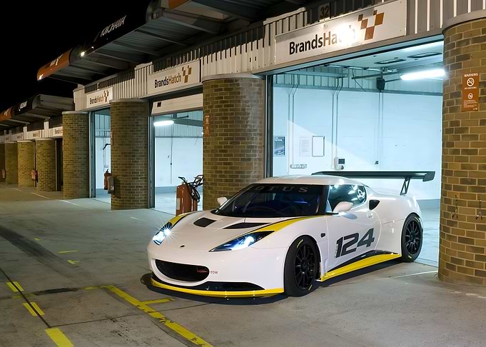 Lotus Evora