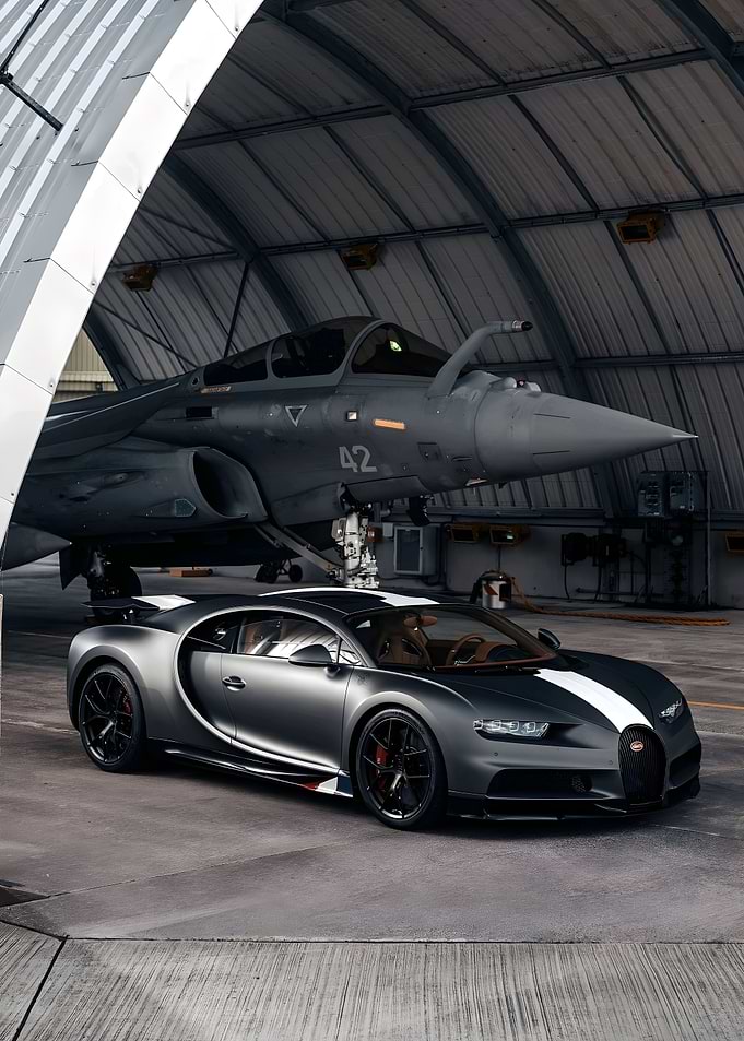 Bugatti Chiron aircraft