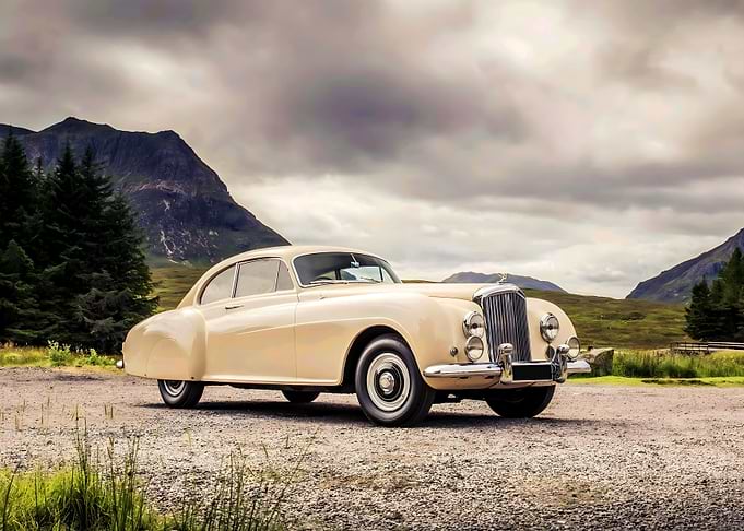Bentley R-Type
