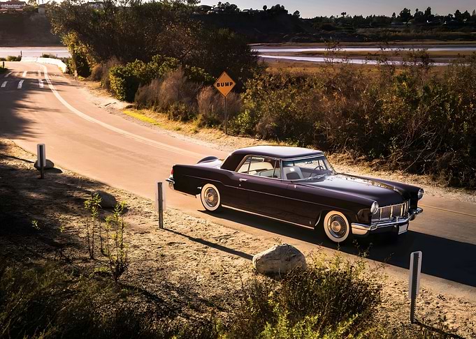 Lincoln Continental Mark 2