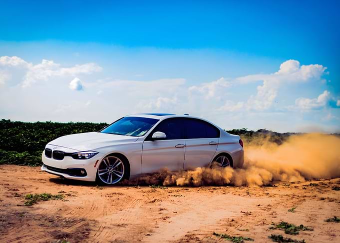 BMW 330e