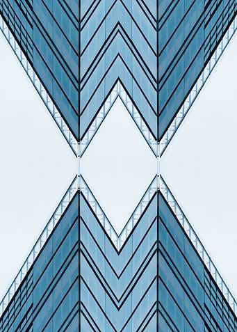 Symmetrical Diamonds 9