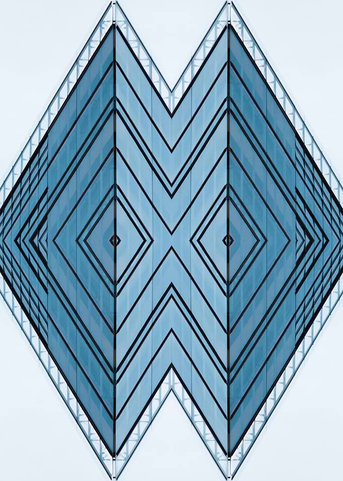 Symmetrical Diamonds 4