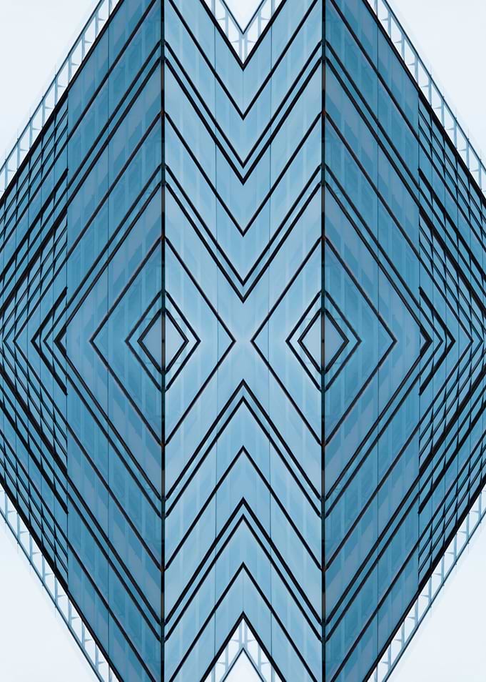 Symmetrical Diamonds 10