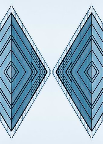 Symmetrical Diamonds 8