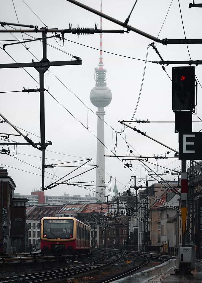 Berlin Fernsehturm SBahn