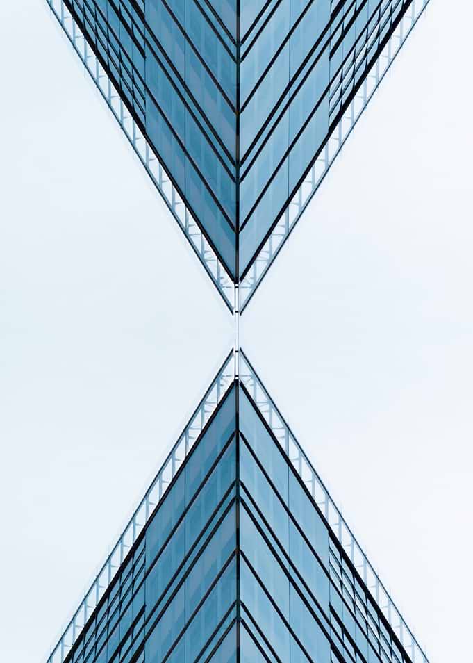 Symmetrical Diamonds 20