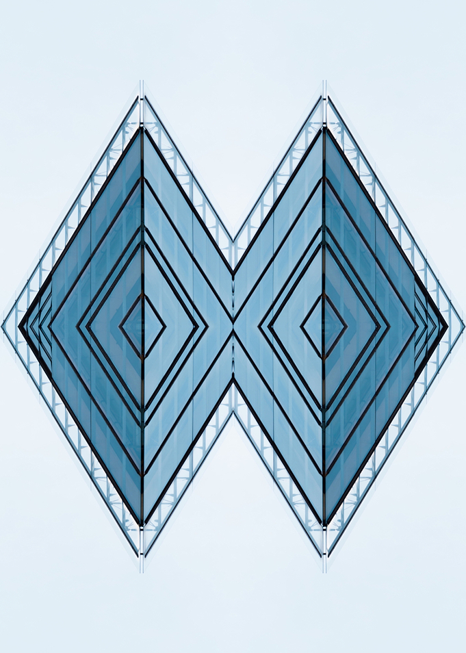 Symmetrical Diamonds 17
