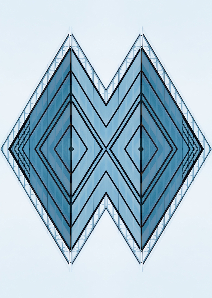 Symmetrical Diamonds 12