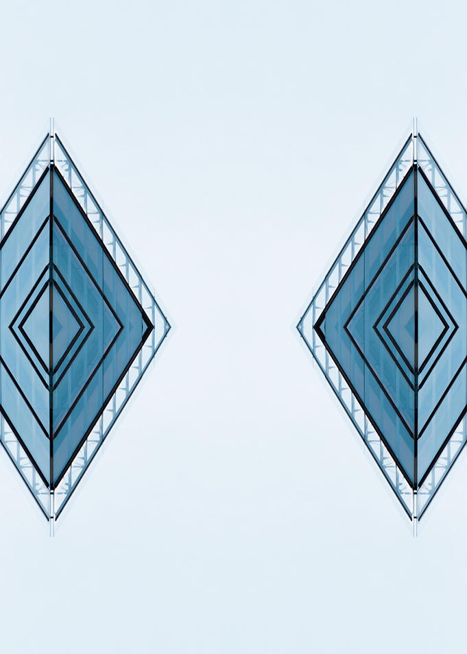 Symmetrical Diamonds 26