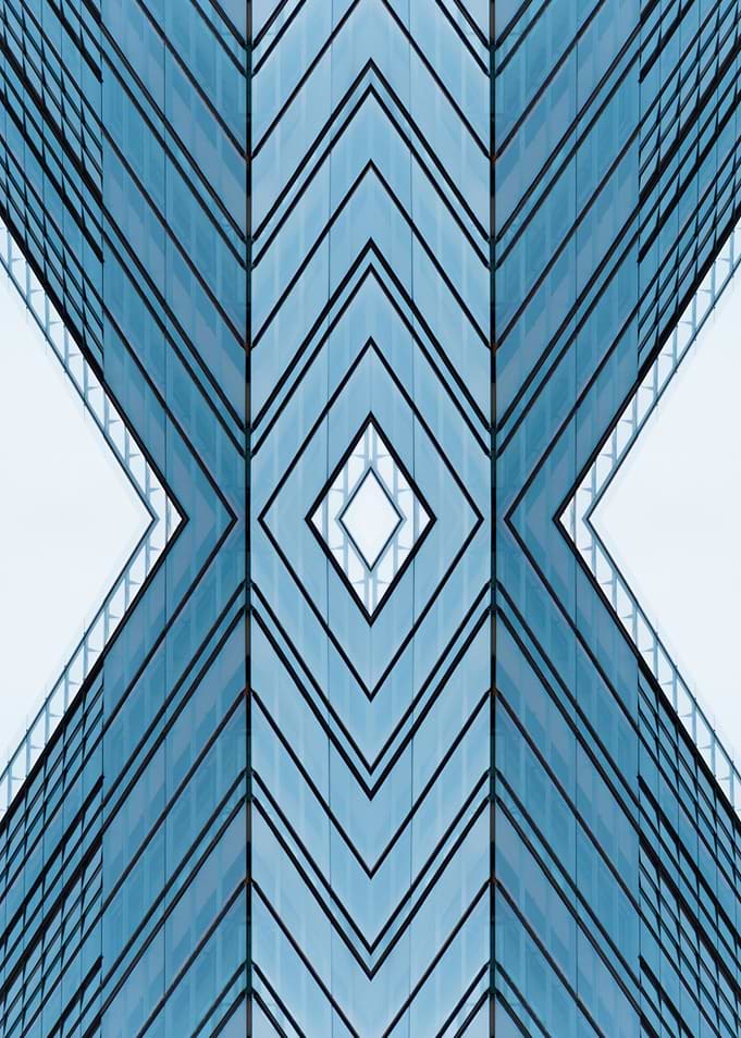 Symmetrical Diamonds 24