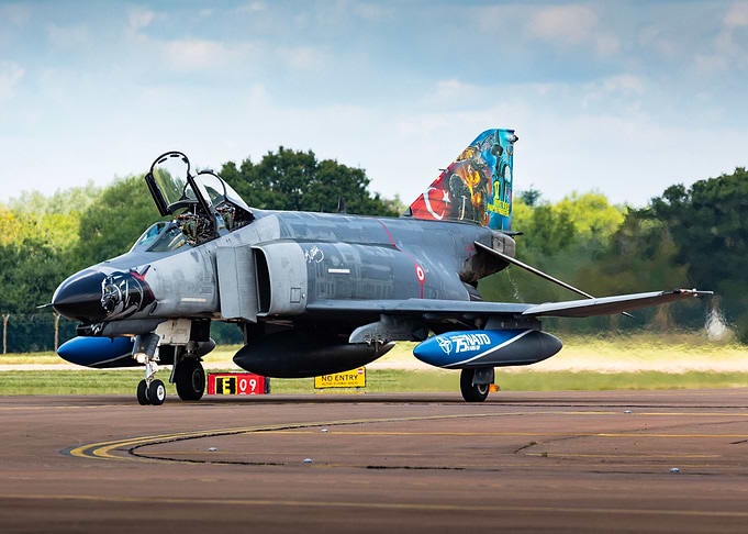 F4 phantom
