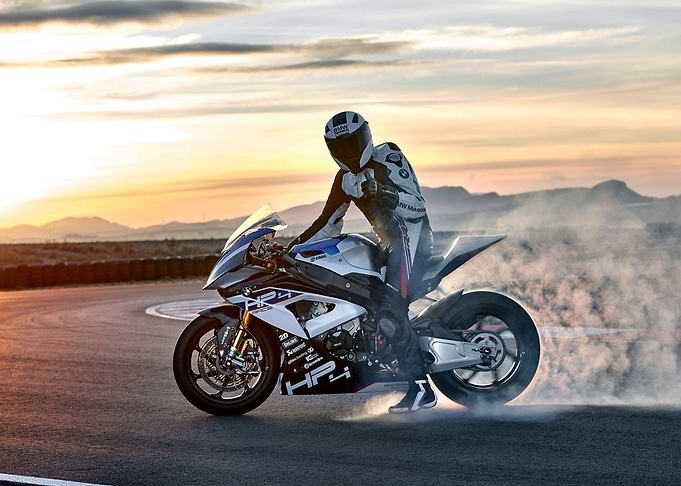 BMW HP4 RACE