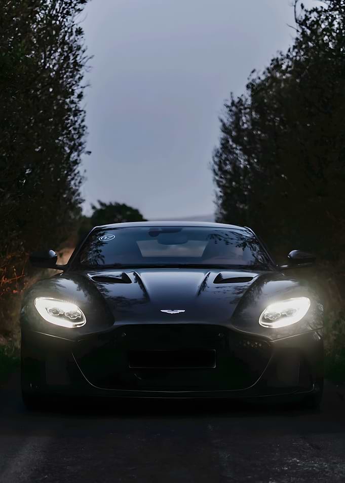 Aston Martin DBS