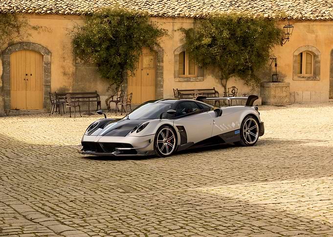 Pagani black silver