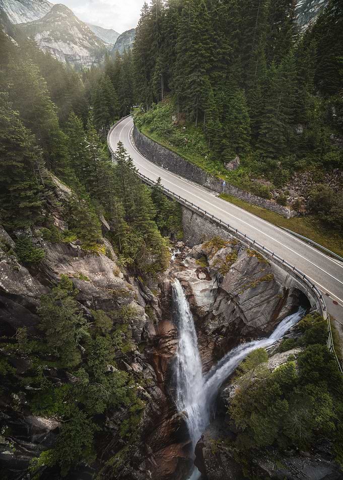 road to paradise