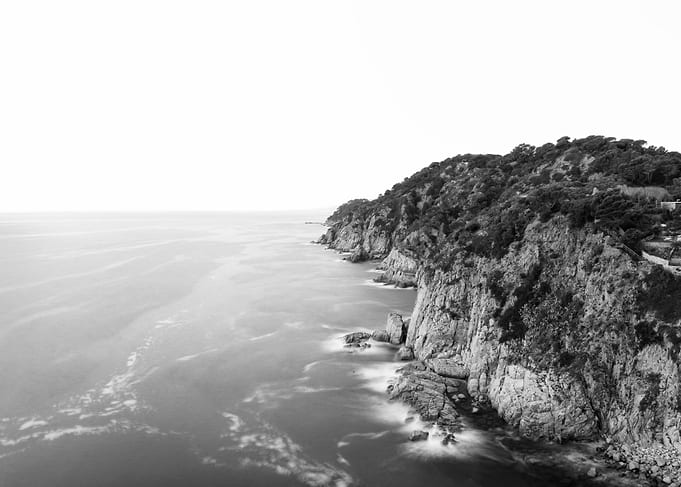 Cliffs sea black and white