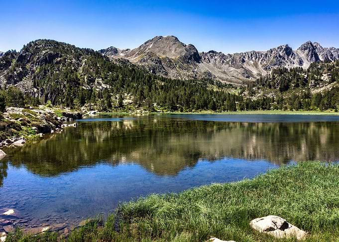 Lake Tranquility Remote