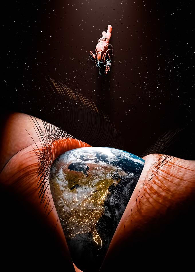 Earth in Eyeball