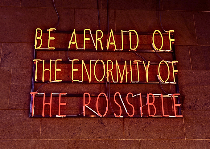 Neon Sign - Be Afraid