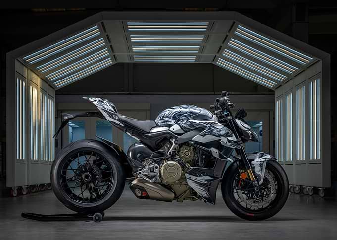 Ducati Streetfighter V4 SP