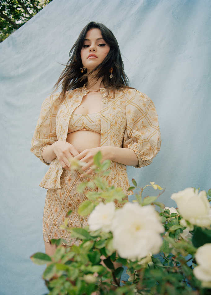 Selena Gomez Photo