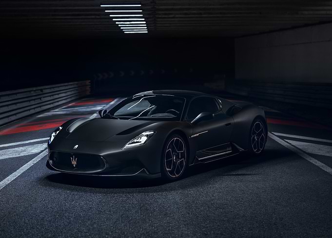 Maserati MC20 Supercar