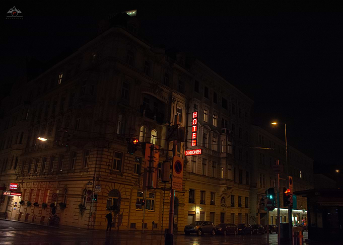 Hotel 3 Kronen at Night