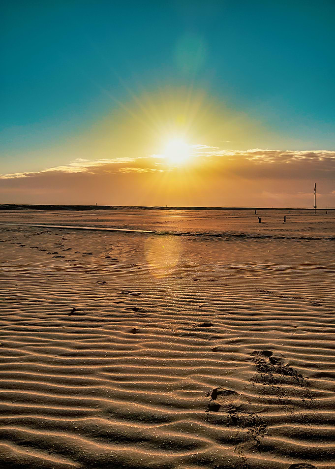 Sunrise Beach in Riviera Italy