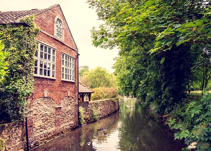 English Village River View
