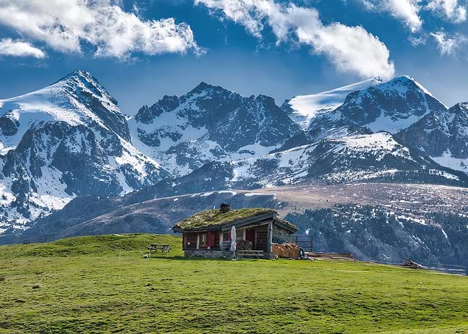 A little house in the mountains