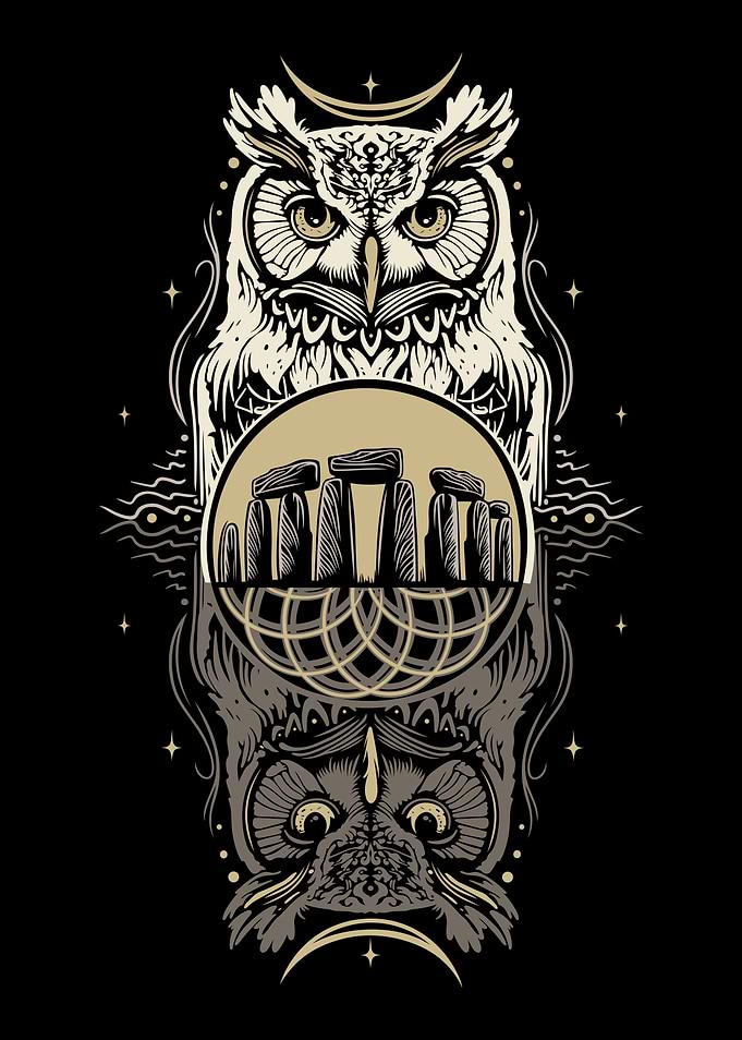 Wicca Owl and Stonehenge