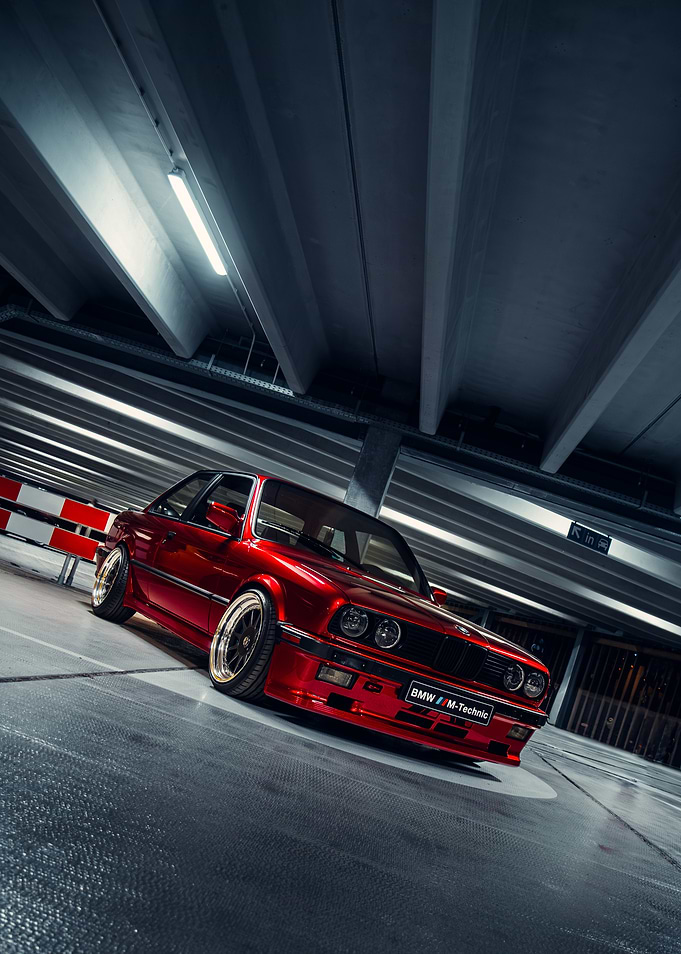 Red BMW M3 E30