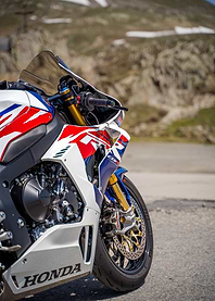 Honda CBR1000RR-R