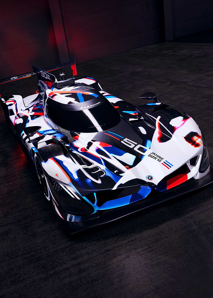 BMW M Hybrid V8 Race Car