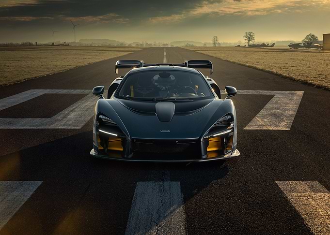 McLaren Speedtail on Track