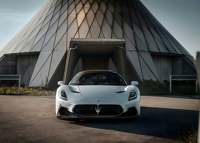 Maserati MC20 Sports Car