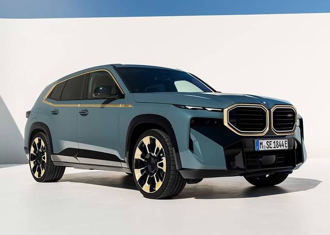 BMW iX SUV