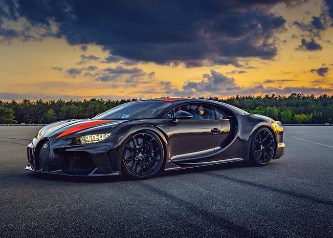 Black Bugatti Chiron