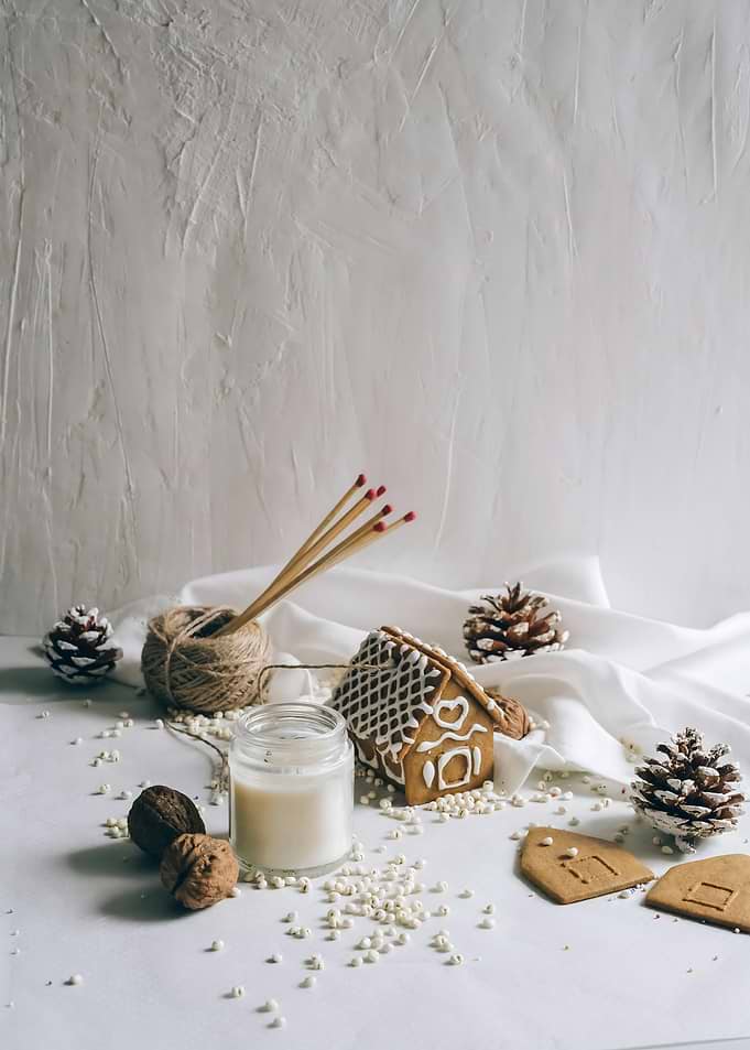 Gingerbread House & Candle