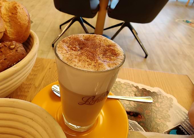 Cappuccino with Cinnamon