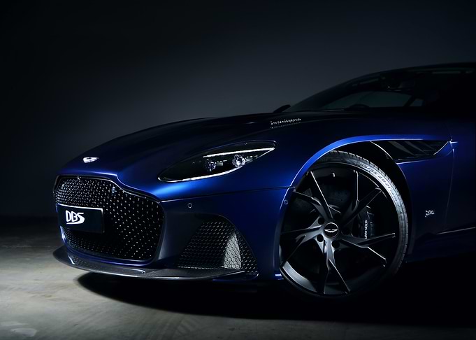 Aston Martin DBS Superleggera